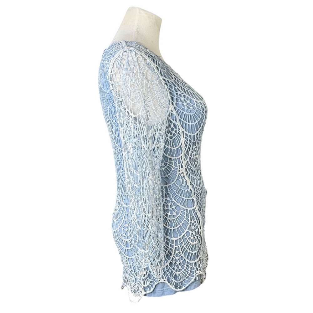 V Cristina Cornflower Blue Lace Crochet Overlay Long Sleeve Blouse - Size Large - Picture 4 of 12